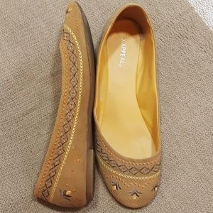 Womens flats